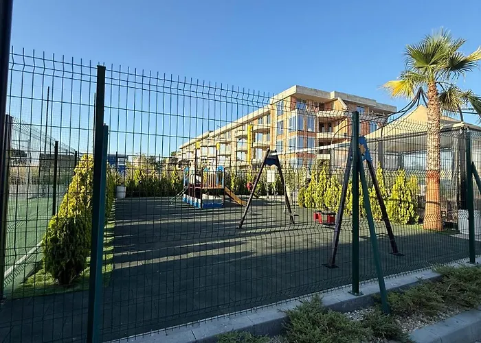 Apartamento сарафово Family *